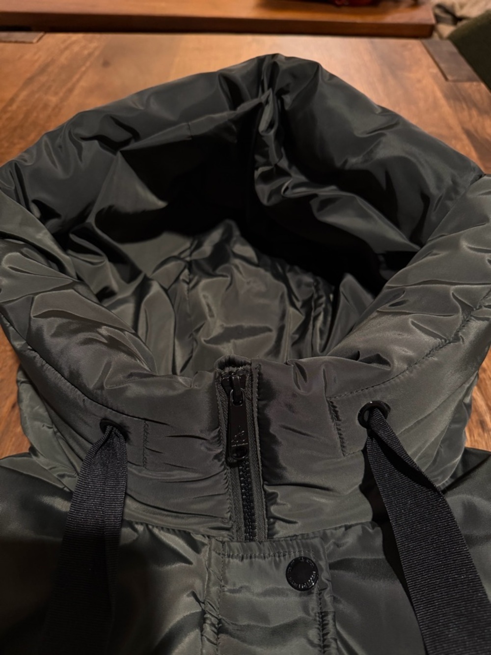 Sam Edelman Hooded Long Puffer Vest Dark Olive Green Small Adjustable Waist - S - Picture 8 of 16